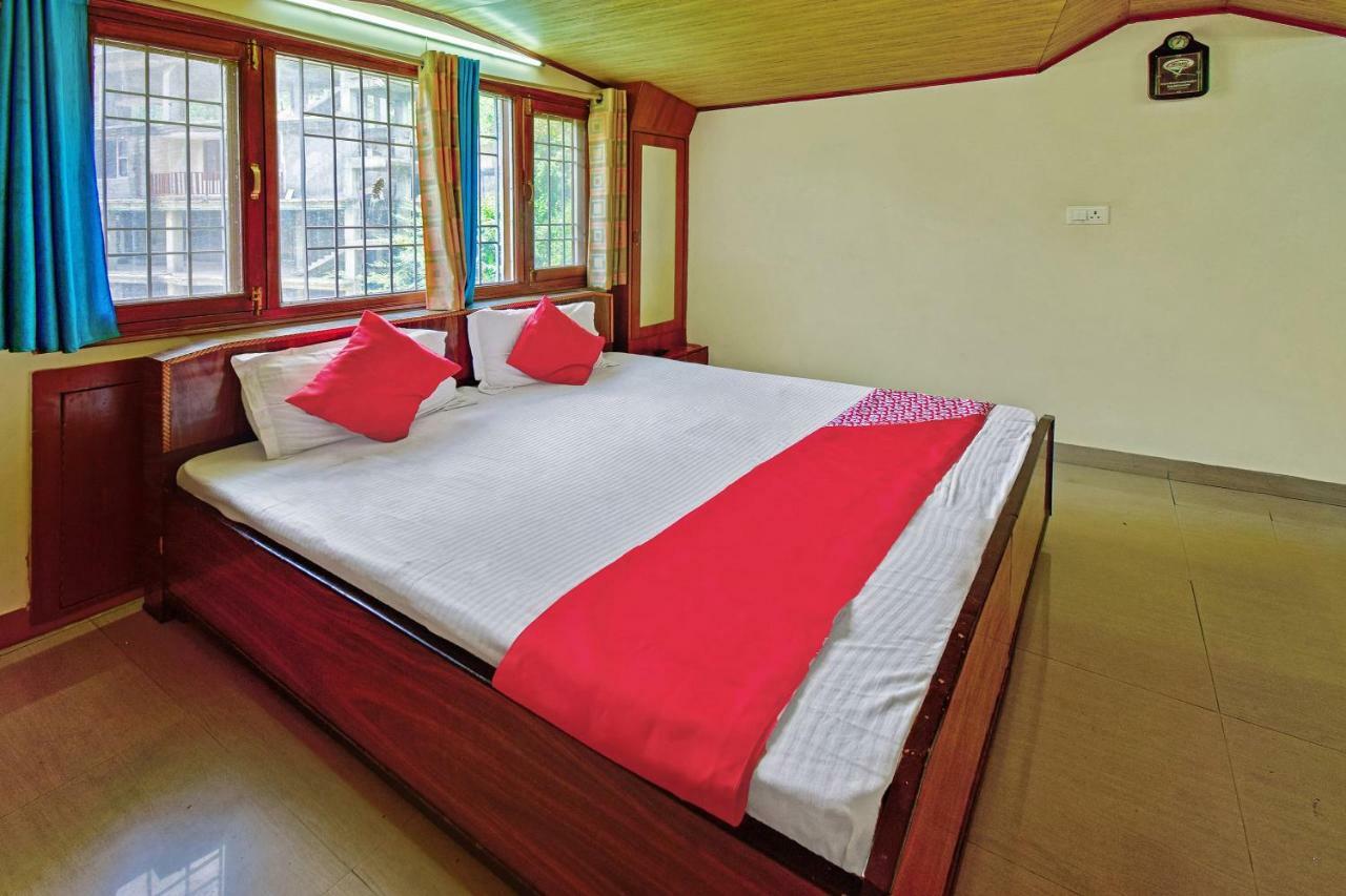 Oyo 46779 Moksh Villa Shimla Room photo